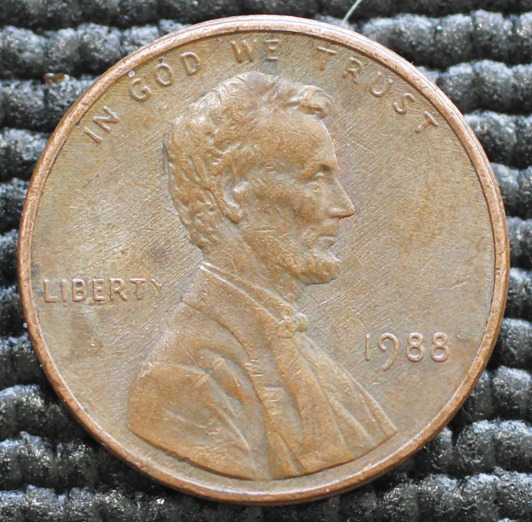 1988-LMC-Reverse-Die-Clash-And-Polishing